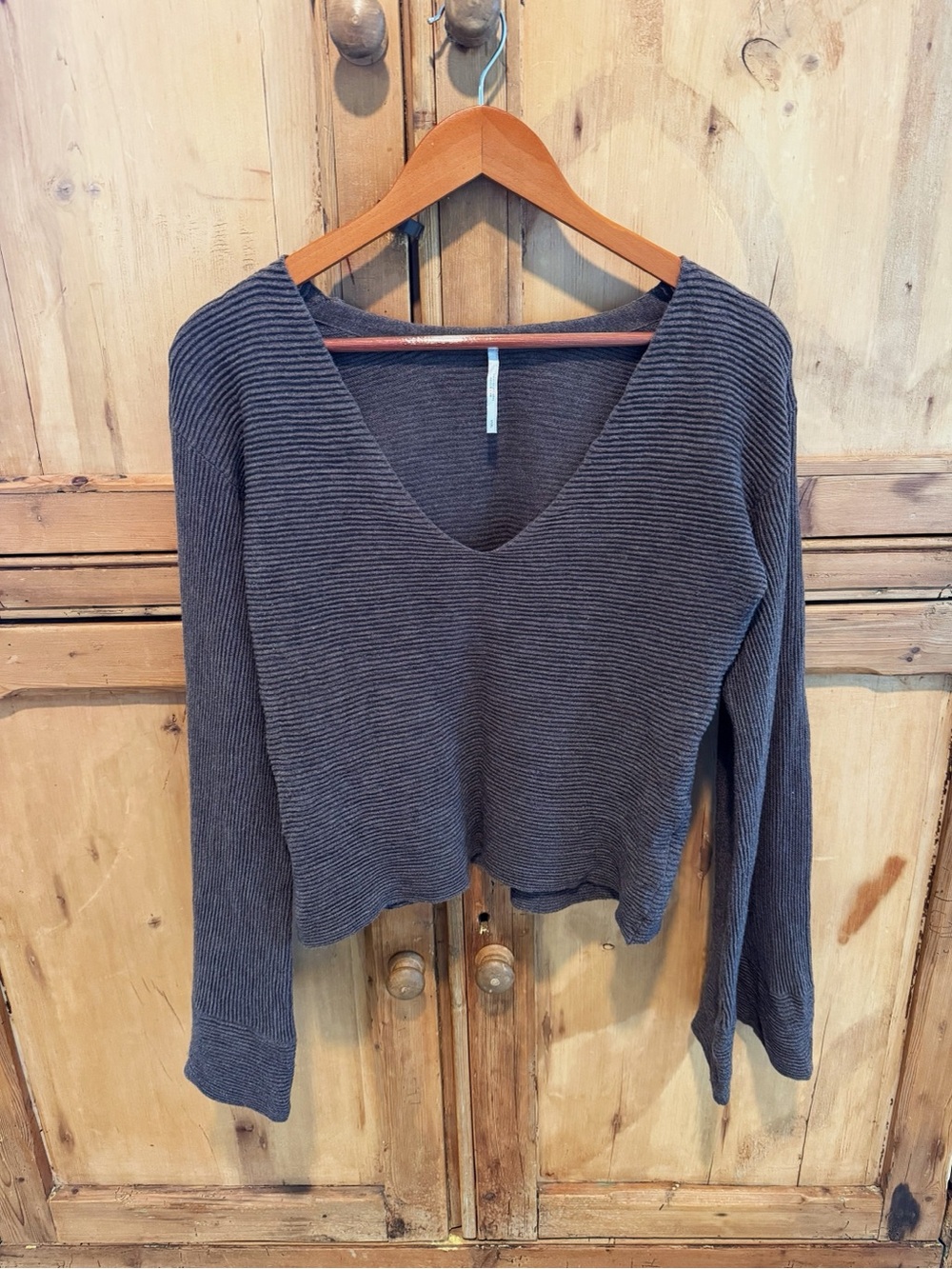 Brown Ribbed Crop Pull-Over Sweater with Bell Sleeves (S)